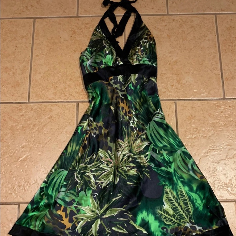 Cache halter dress Size 2 jungle print